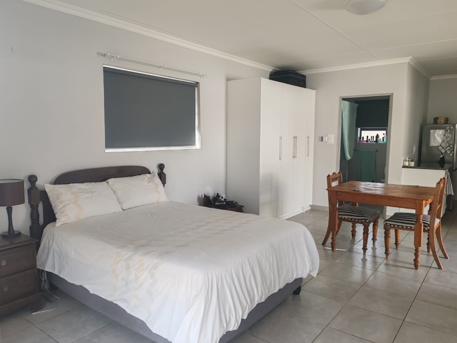To Let 1 Bedroom Property for Rent in St Francis Bay Village Eastern Cape